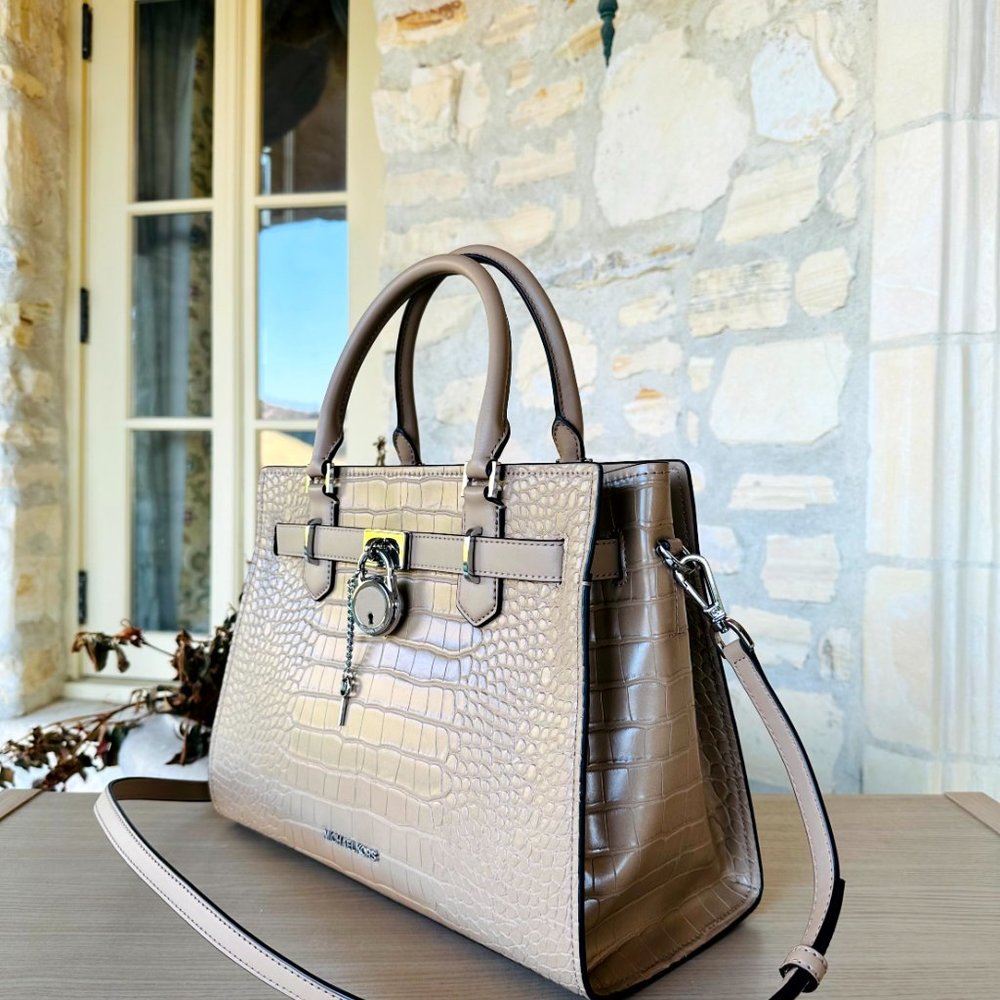 Michael Kors Hamilton Medium Satchel Crossbody Bag/Wallet Option Camel NWT Women - Picture 3 of 13